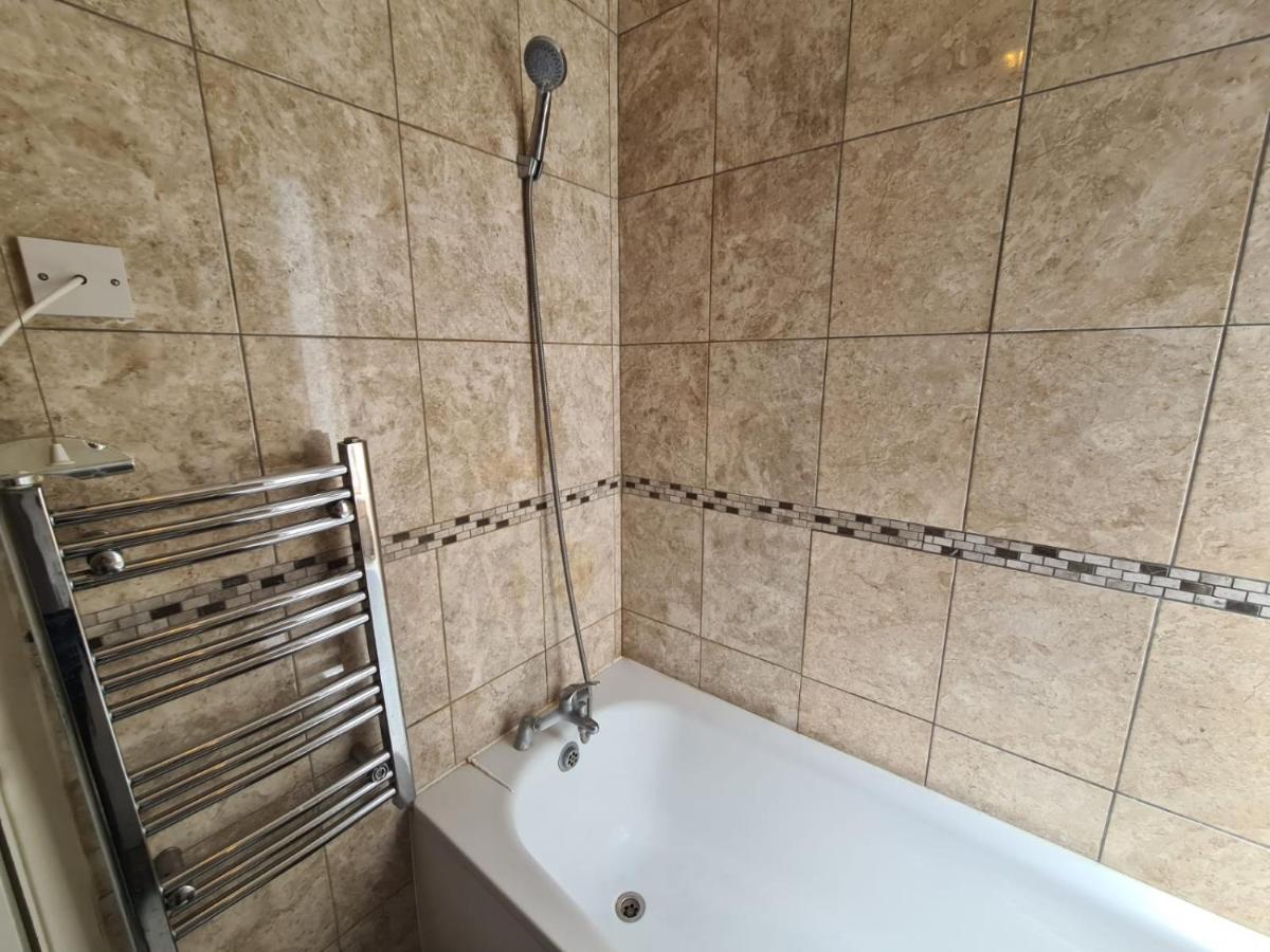 "Bright & Spacious" 3 Bedroom Flat By Kings Cross, St Pancras Station!!!!64 ロンドン エクステリア 写真