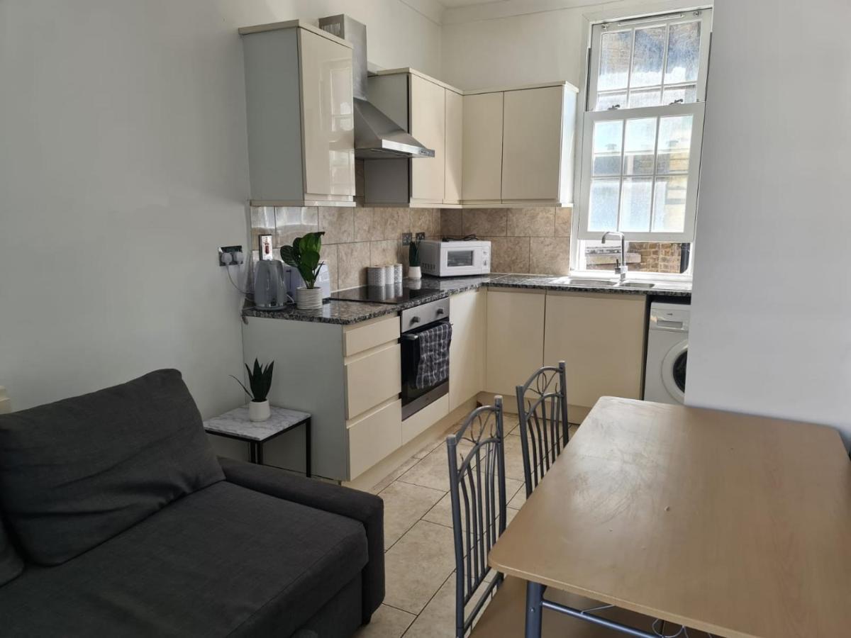 "Bright & Spacious" 3 Bedroom Flat By Kings Cross, St Pancras Station!!!!64 ロンドン エクステリア 写真