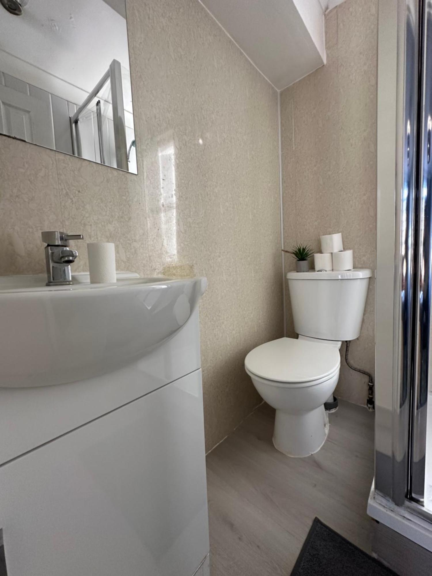 "Bright & Spacious" 3 Bedroom Flat By Kings Cross, St Pancras Station!!!!64 ロンドン エクステリア 写真