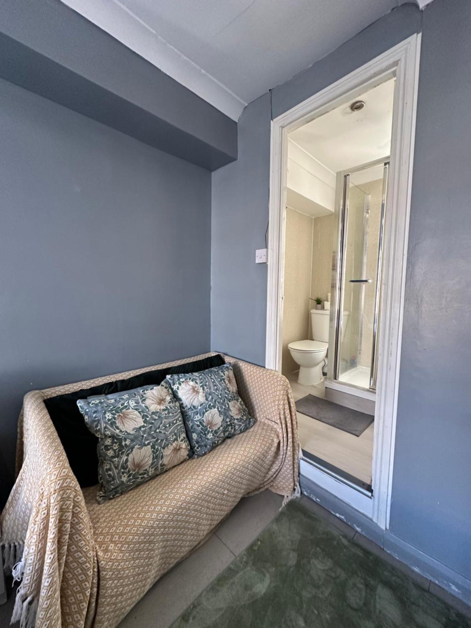 "Bright & Spacious" 3 Bedroom Flat By Kings Cross, St Pancras Station!!!!64 ロンドン エクステリア 写真