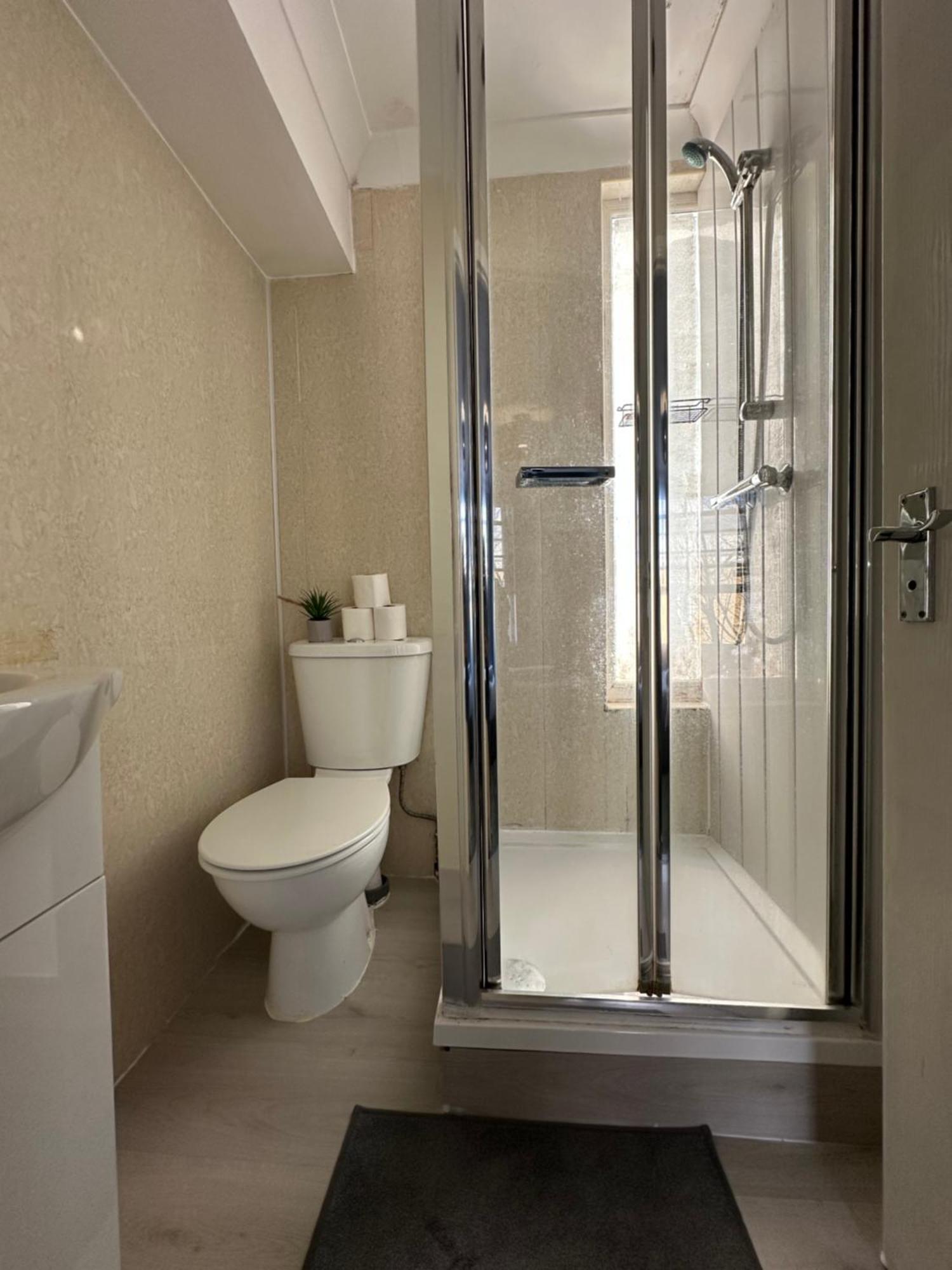 "Bright & Spacious" 3 Bedroom Flat By Kings Cross, St Pancras Station!!!!64 ロンドン エクステリア 写真