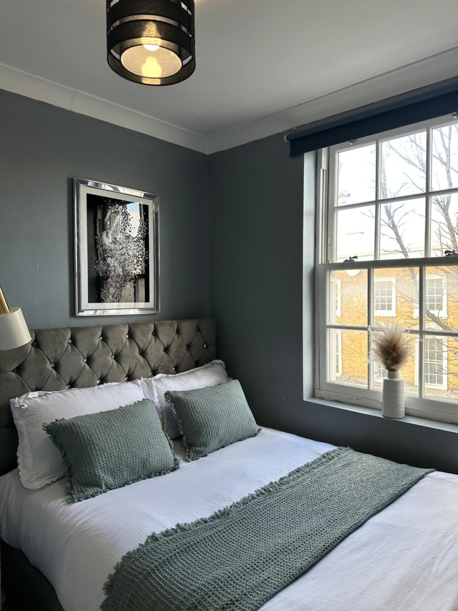 "Bright & Spacious" 3 Bedroom Flat By Kings Cross, St Pancras Station!!!!64 ロンドン エクステリア 写真