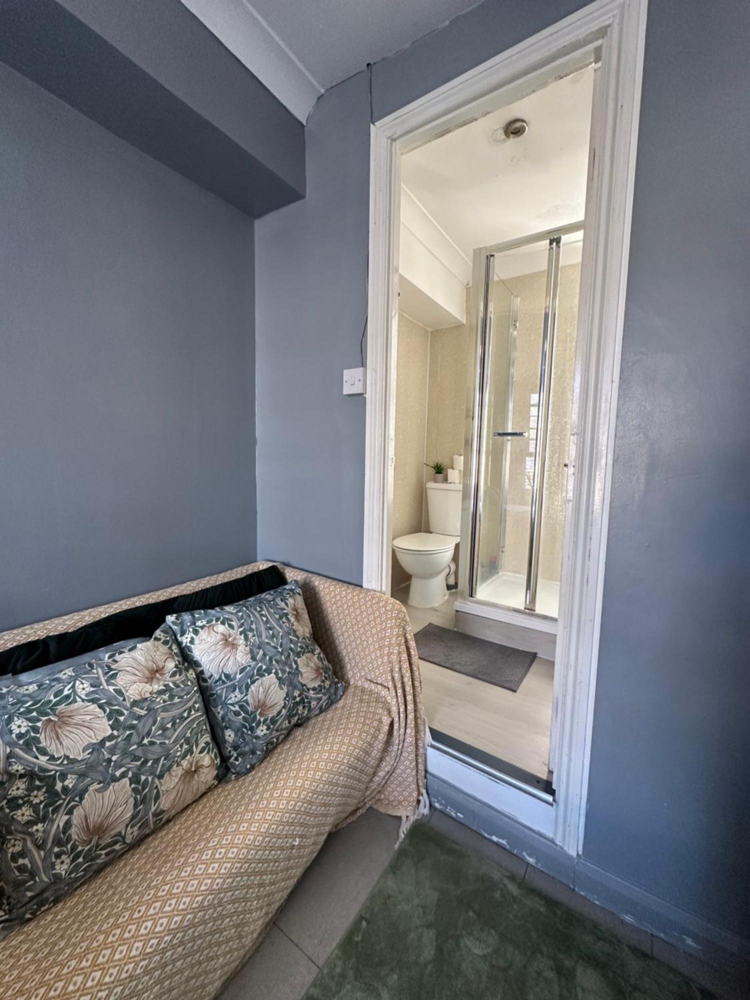 "Bright & Spacious" 3 Bedroom Flat By Kings Cross, St Pancras Station!!!!64 ロンドン エクステリア 写真